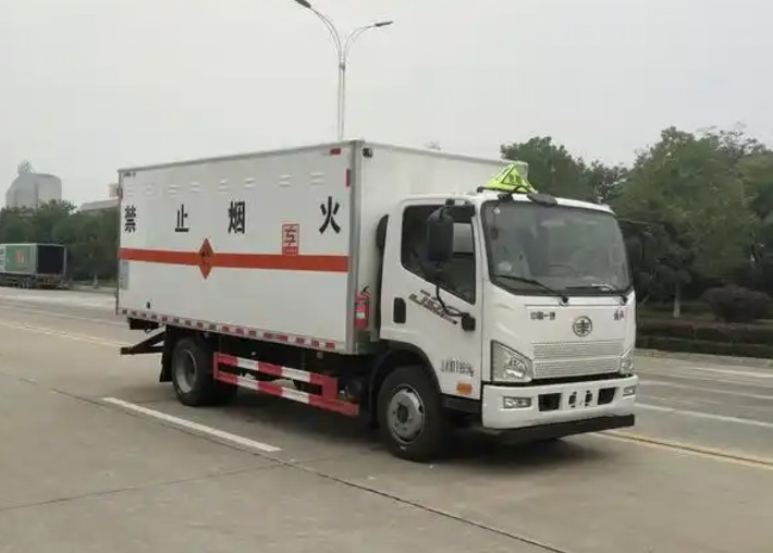 路桥爆破器材运输车可以上高速吗？